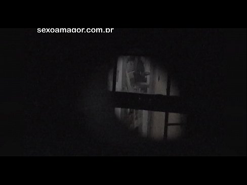 ❤️ بلونڈی کو کھوکھلی اینٹوں کے پیچھے چھپے محلے کے ایک voyeur نے خفیہ طور پر ویڈیو ٹیپ کر لی ☑  مقعد ویڈیو پر ur.ru-pp.ru ﹏